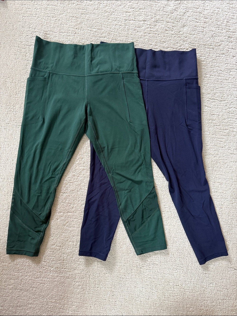 Athleta Large salutation7/8 Leggings in Forest Green and Navy